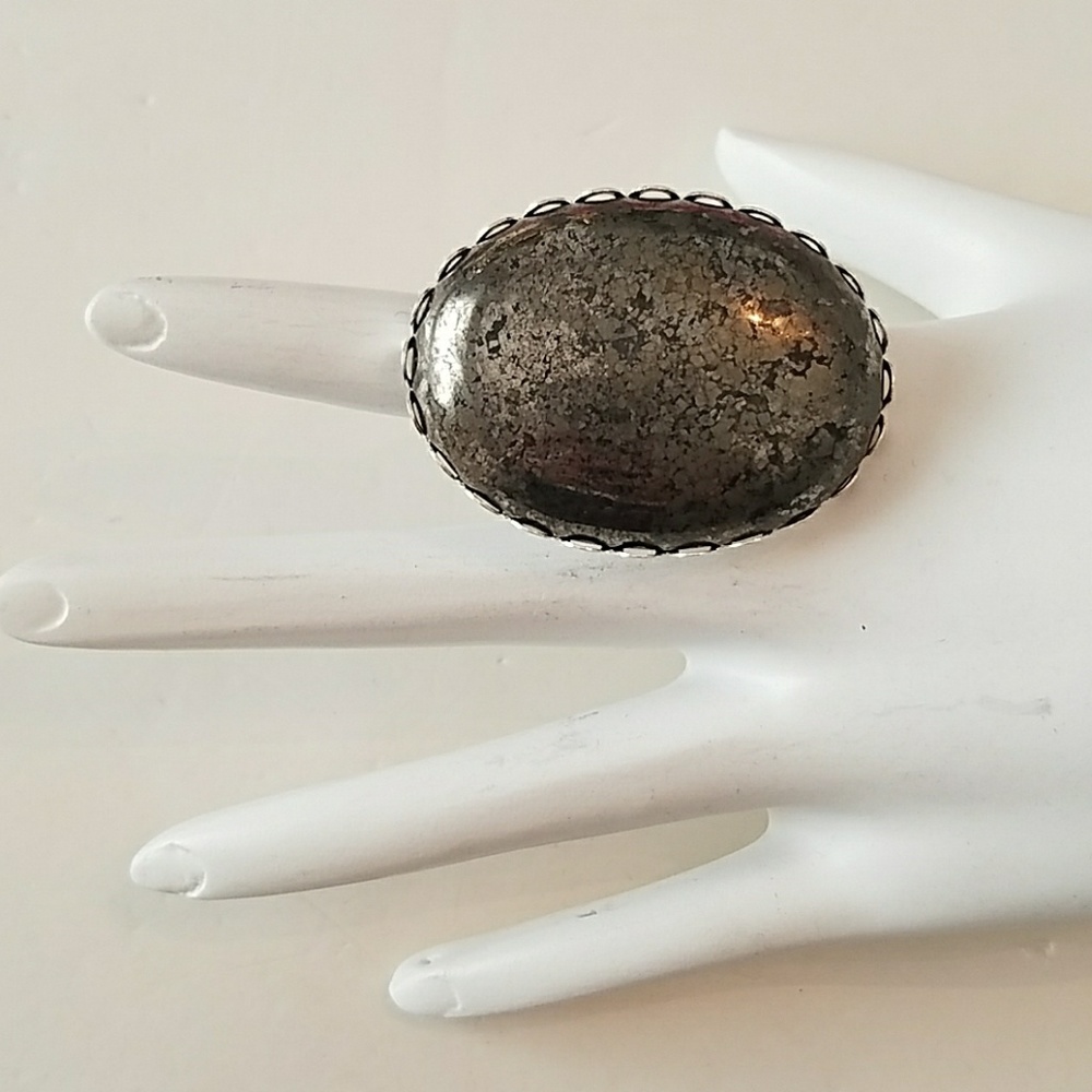 Pirates gold cocktail ring